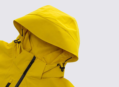 時尚潮牌沖鋒衣生產廠家定制品牌戶外沖鋒衣