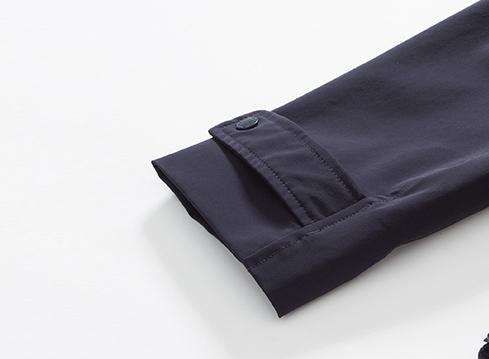 廠家定制品牌女士修身款沖鋒衣