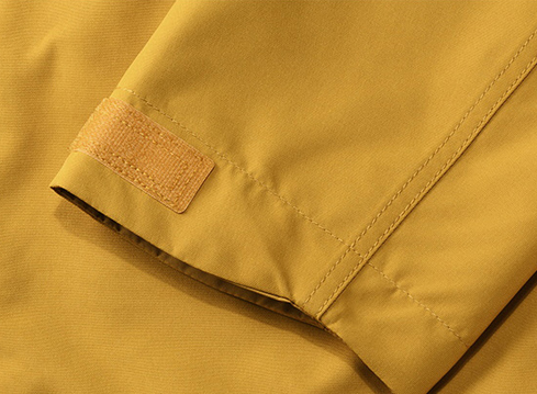 團隊集體定制生產防水防風沖鋒衣