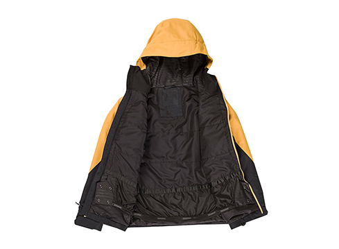 防風防水專業(yè)生產(chǎn)戶外沖鋒衣定制
